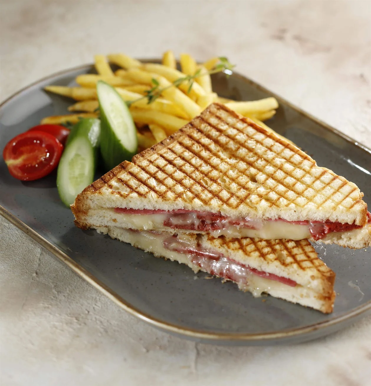 KARIŞIK TOST